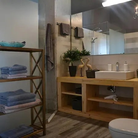 Zephyr Luxe Sea And Mountain View *