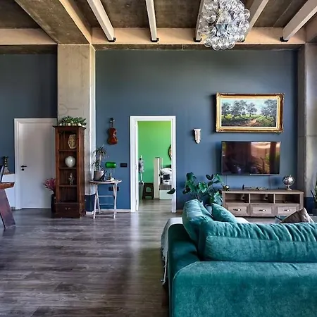 Zephyr Luxe Sea And Mountain View Апартаменты Sgourou